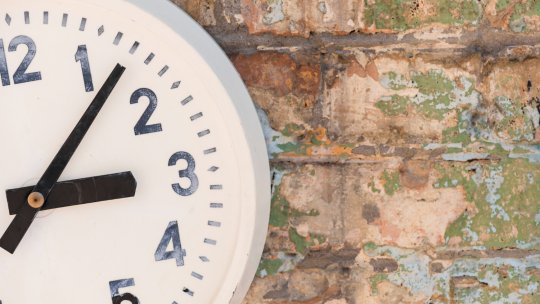 Când se trece la ora de vară în 2026. Ce trebuie să știe toți românii