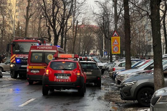 Tragedie în Capitală. O fetiță de cinci ani a murit și bunica ei a fost rănită, după ce au fost lovite de o mașină