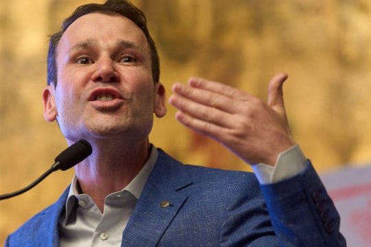 Robert Negoiţă, după perchezițiile DNA: ”Nu i-am construit niciodată nimic cu bani publici fratelui meu. Nu le-am făcut un favor, ci un deserviciu”