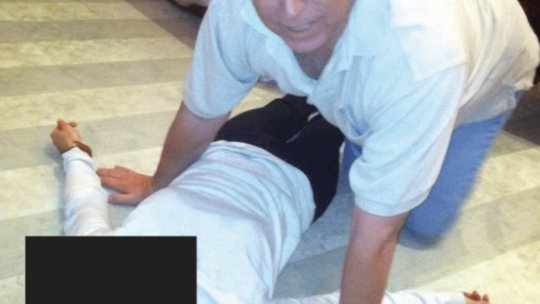 Epstein a dus o tânără româncă la o cină privată la Palatul Buckingham cu Prințul Andrew, arată documente desecretizate