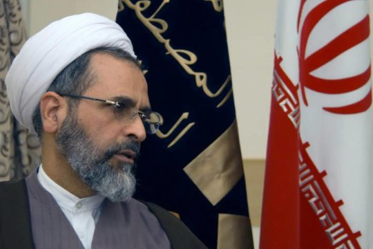 Alireza Arafi intră în conducerea interimară a Iranului. Mecanismul constituțional este activat după dispariția lui Ali Khamenei
