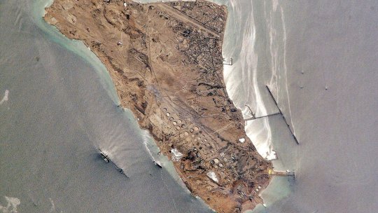 SUA au atacat ținte militare pe Insula Kharg. Donald Trump amenință infrastructura petrolieră a Iranului