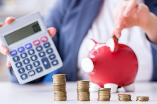 Cum verifici dacă ai contribuit corect la pensie. Ce pot face românii care descoperă perioade lipsă