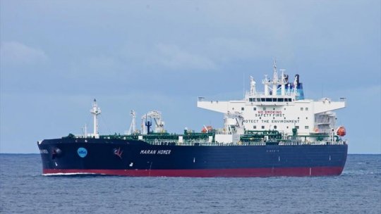 Petrolier lovit în apropierea portului Novorossiisk din Marea Neagră. La bord se afla și un marinar român