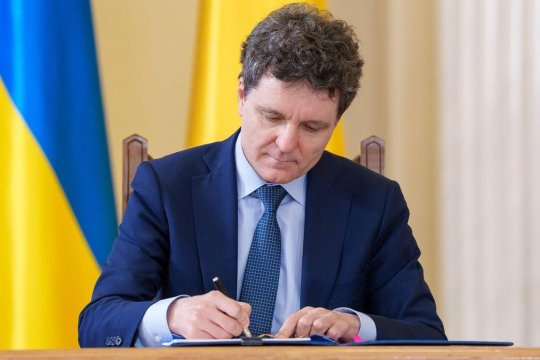 Nicușor Dan se întâlnește cu delegația OMV Petrom la Palatul Cotroceni. Discuțiile au loc pe fondul creșterii prețurilor la carburanți