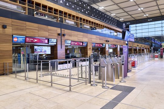 Aeroportul Berlin-Brandenburg, blocat de o grevă. Sute de zboruri nu au mai fost operate