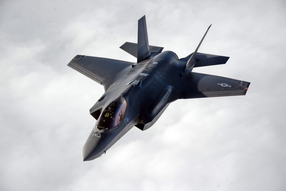 Avion de vânătoare F35 Lightning