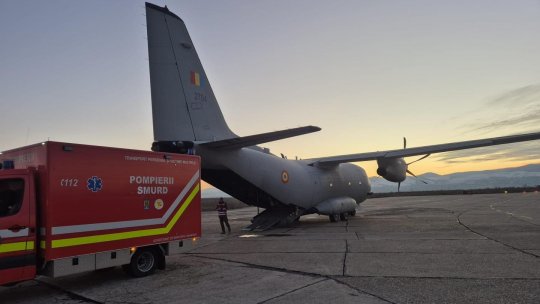 Trei pacienți cu arsuri, transportați în Germania cu o aeronavă Spartan