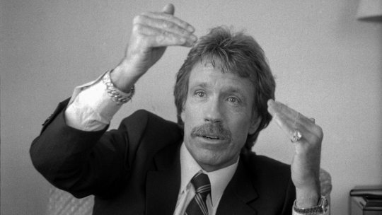 Ce avere a lăsat Chuck Norris în urmă. Cine sunt cei care vor moșteni milioane de dolari