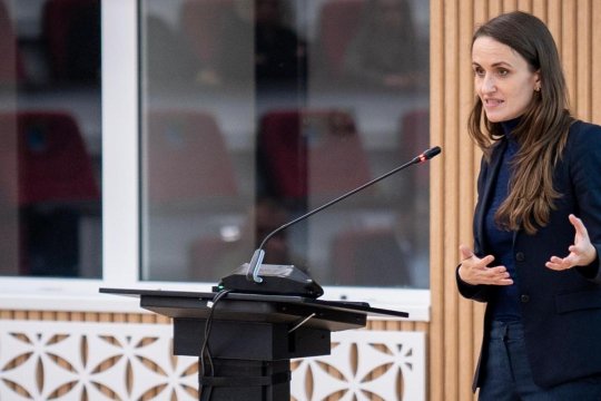 Oana Țoiu confirmă repatrierea a 318 cetățeni români. Autoritățile rămân în alertă pe fondul escaladării conflictului