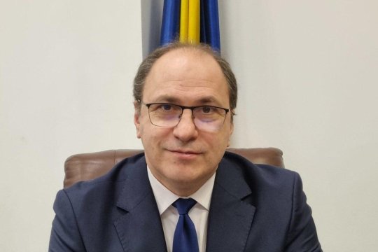 Președintele a semnat decretul de numire a noului ministru al Educației. Mihai Dimian depune marți jurământul