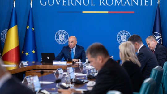 Executivul caută soluții pentru ieftinirea carburanților. Diminuarea taxelor, principala variantă analizată