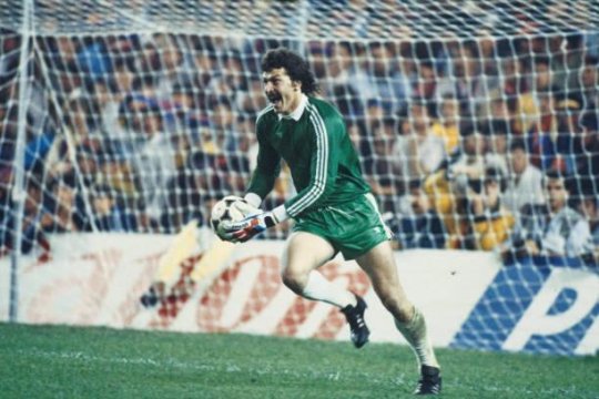 Personalitatea zilei 1 aprilie | Helmut Duckadam, ”Eroul de la Sevilla”, portarul care a scris istorie pentru fotbalul românesc