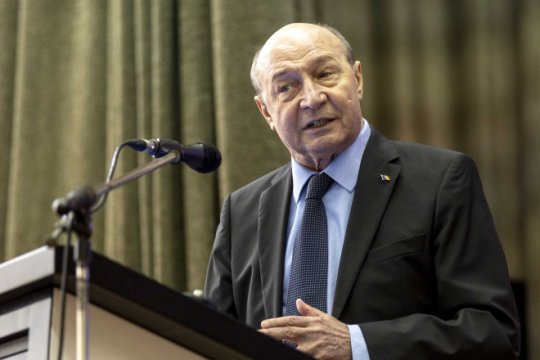 Ce spune Traian Băsescu despre protecția nucleară oferită de Franța statelor europene. Fostul șef al statului avertizează asupra implicațiilor strategice