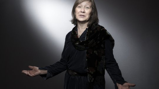 Personalitatea zilei 5 martie | Robin Hobb, vocea care a redefinit fantasy-ul modern