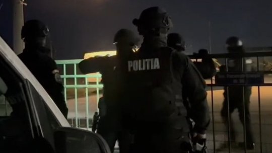 Percheziții în cazuri de eutanasiere ilegală a câinilor fără stăpân în adăposturi private care aveau contracte cu primării