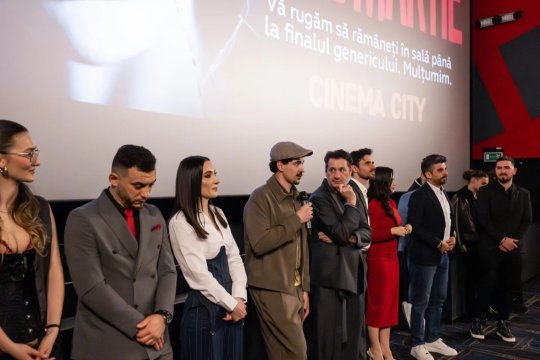 Moment tensionat la premiera de gală a filmului ”Acel martie”. Schimb dur de replici între un spectator și regizorul Iura Luncașu