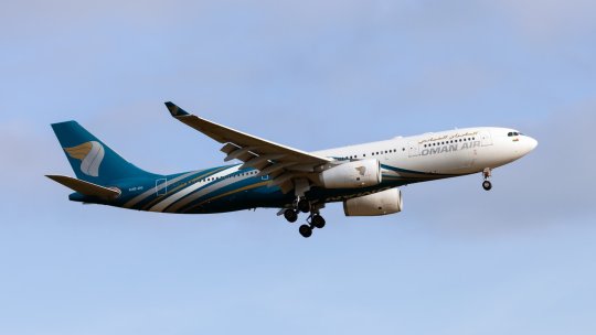 MAE anunță că vineri sunt aduși din capitala Omanului 127 de români, majoritatea fiind elevi din Neamț, Suceava și Vrancea