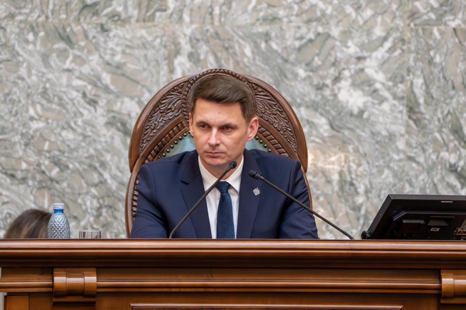 Mircea Abrudean, președintele Senatului