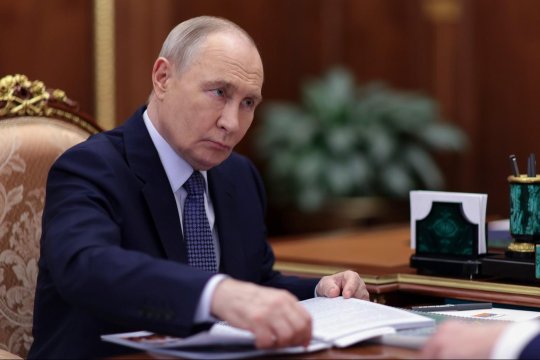 Un videoclip needitat al lui Vladimir Putin reaprinde întrebările despre starea sa de sănătate