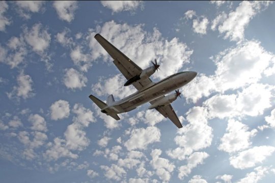 Tragedie în timpul unui zbor de rutină. 29 de oameni au murit după prăbușirea unui avion militar