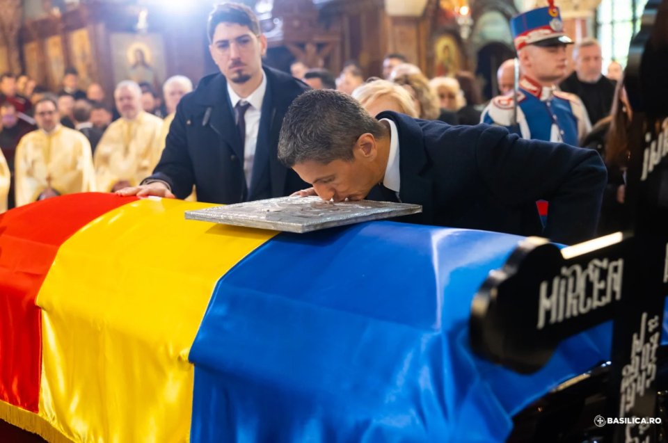 Discurs emoționant al lui Răzvan Lucescu: ”A fost tatăl meu și va rămâne tatăl meu”