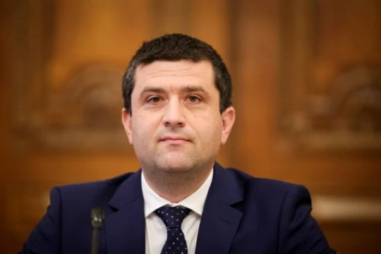 Radu Miruță, vizat de verificări ANI. Suspiciuni că ar fi continuat activitatea în timpul mandatului