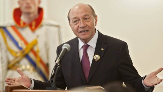 Mesajul lui Traian Băsescu după înfrângerea lui Viktor Orbán: ”Tandemul Donald Trump - Vladimir Putin a fost bătut măr de poporul maghiar”