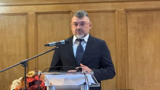 Șeful Inspectoratului Teritorial de Muncă București, care a mers la birou cu un Lamborghini de 300.000 de euro, a fost demis