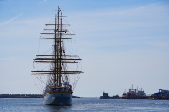 Nava-școală “Mircea” a pornit în călătoria spre New York, pentru cea de-a 250-a aniversare a Statelor Unite ale Americii