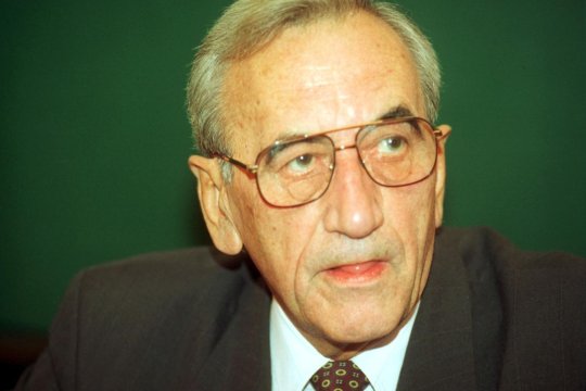 Personalitatea zilei 18 aprilie | Tadeusz Mazowiecki, omul care a condus Polonia spre democrație