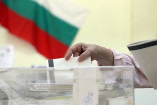 Alegeri parlamentare Bulgaria 2026 | Duelul dintre Radev și Borissov poate schimba direcția țării