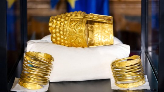 Coiful de la Coțofenești a ajuns în România după furtul din Olanda. Artefactele dacice sunt din nou expuse publicului