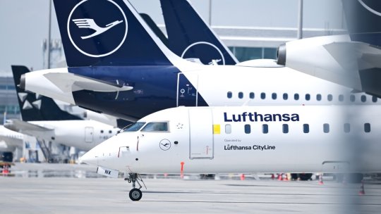 Lufthansa taie 20.000 de zboruri pe fondul exploziei prețului combustibilului