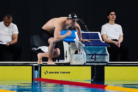 David Popovici câștigă aurul la 200 m liber. Este al doilea titlu obținut la Campionatul Național