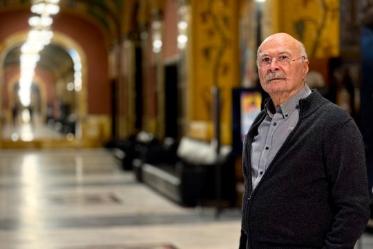 Cântărețul Tudor Gheorghe, dus de urgență la spital, după ce i s-a făcut rău într-un hotel din Iași