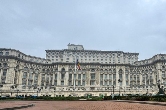 Calendarul moțiunii de cenzură împotriva Guvernului Bolojan: citire miercuri, vot decisiv marțea viitoare