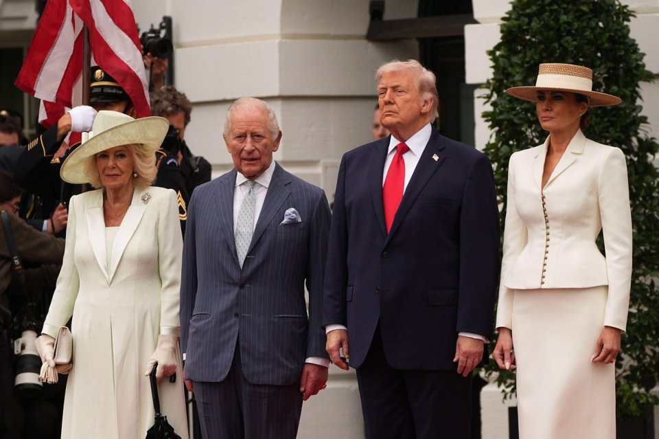 Trump și Prima Doamnă îi întâmpină pe Regele Charles și Regina Camilla la Casa Albă