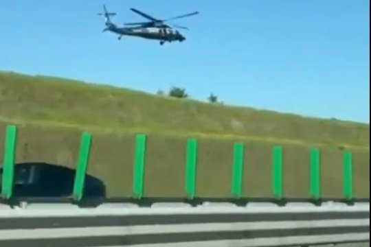 Un tânăr băut a fost urmărit cu elicopterul pe Autostrada Soarelui și oprit când mergea cu mașina spre Vama Veche