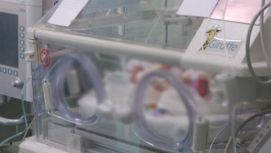 Primele măsuri după moartea bebelușului născut prematur la Maternitatea Polizu. Direcția de Sănătate Publică a sesizat Colegiul Medicilor pentru un posibil malpraxis