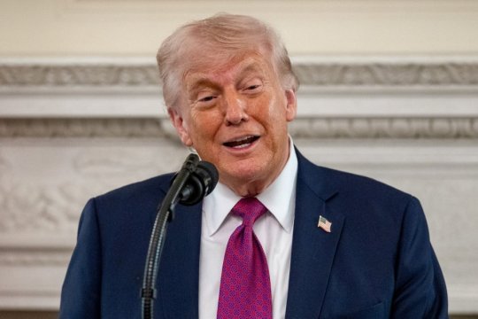 Donald Trump laudă junk-food-ul și spune că se simte ca acum 50 de ani. Care este mâncarea preferată a liderului SUA
