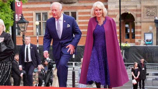 Ce i-a spus Rod Stewart regelui Charles după discursul din SUA. Artistul britanic l-a vizat direct pe Donald Trump