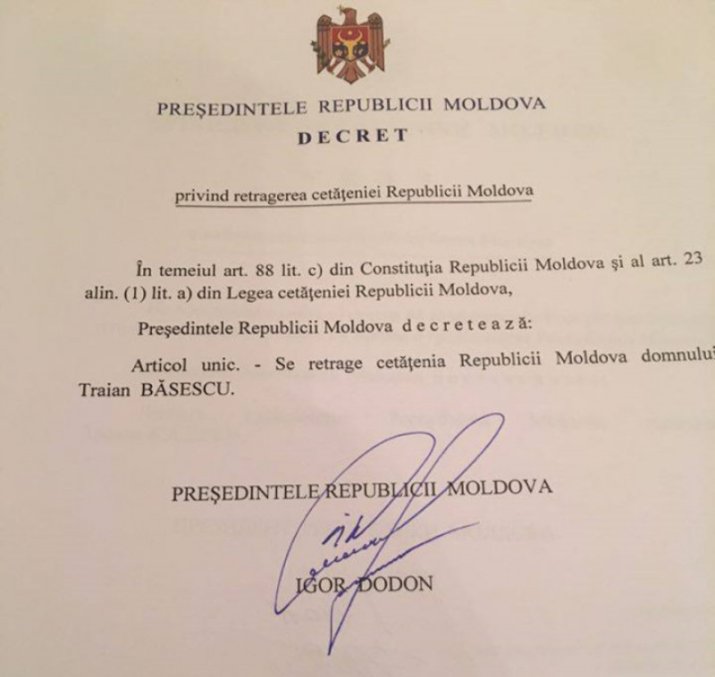 Decretul lui Igor Dodon din 2017 de retragere a cetățeniei Republicii Moldova pentru Traian Băsescu
