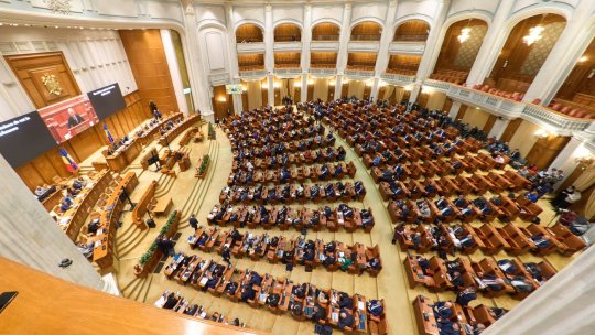 Sondaj INSCOP: Peste două treimi dintre români vor schimbarea completă a clasei politice. Ce spun despre continuarea reformelor economice nepopulare