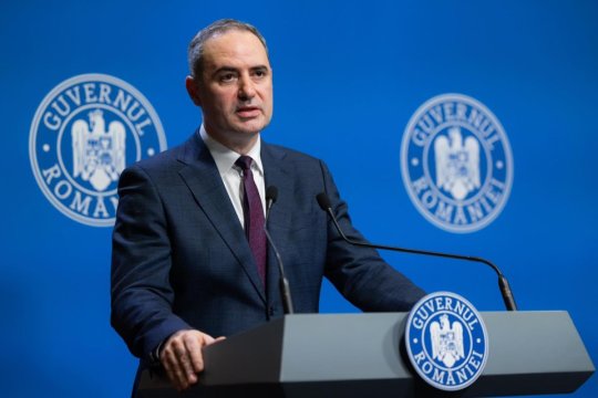 SURSE: Ministrul interimar al Finanțelor, audiat la DNA în dosarul vaccinurilor. Ancheta vizează contracte de peste un miliard de euro