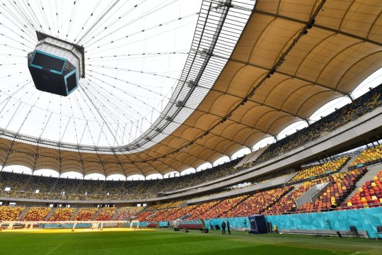 Primarul Ciprian Ciucu a semnat dosarul de candidatură pentru ca Bucureştiul să găzduiască finala UEFA Europa League din 2028