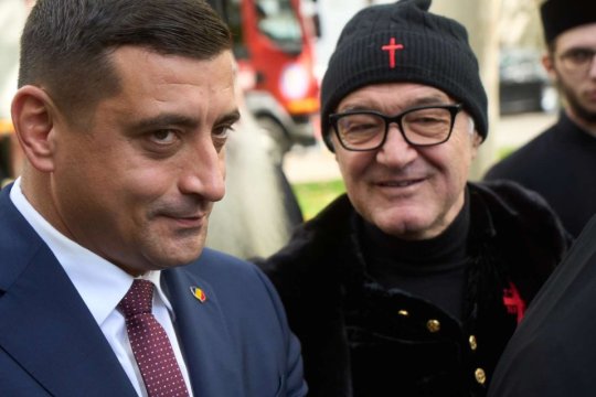George Becali, prezent la votul moțiunii de cenzură în Parlament. Deputatul AUR spune că nu are încredere în George Simion