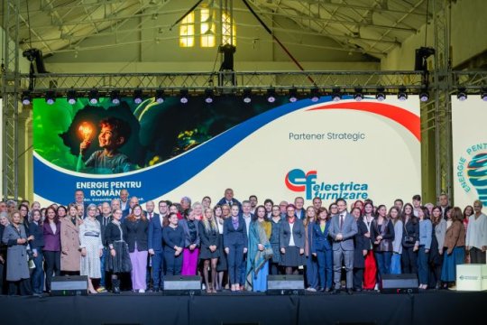 Electrica lansează programul ”Ținem România Aprinsă”. Bonus pentru prosumatorii care livrează energie din baterii în orele de vârf