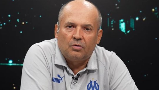 PREA MULT BANCIU, live pe iAMnews.ro, miercuri, 9 septembrie, de la ora 20. Proiect AUR: oficialii care refuză să sărute drapelul de Ziua Tricolorului riscă amenzi de până la 10.000 de lei