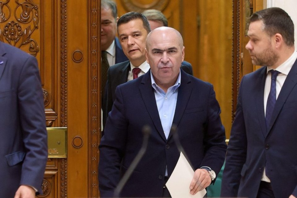 Șansele Guvernului Bolojan de a scăpa de demitere prin moțiunea de cenzură PSD-AUR